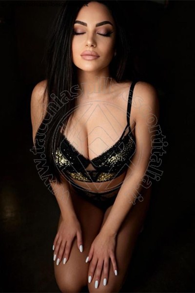 Foto Monica Devil  Incontri Escort Civitanova Marche 3533880155